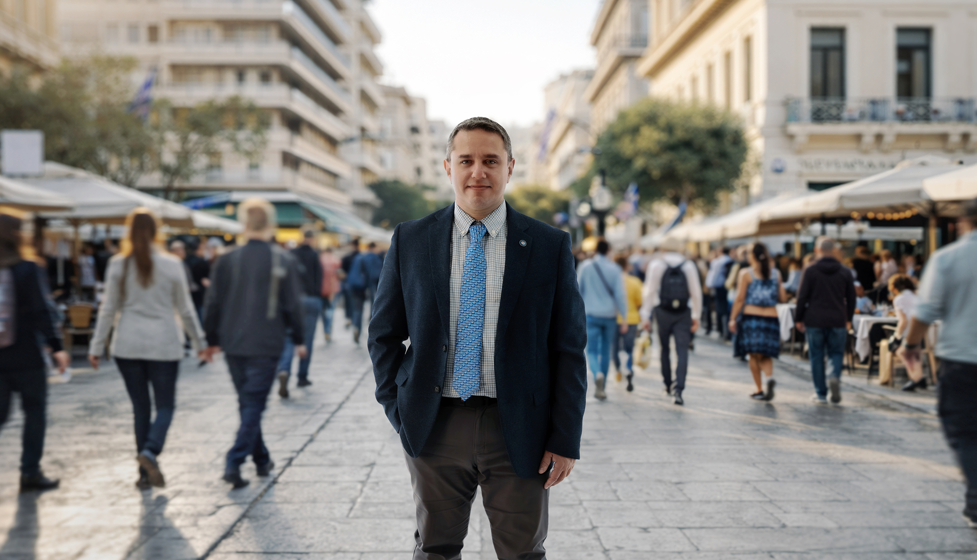 Ο Μιχάλης Νταλάκος, ασφαλιστικός σύμβουλος